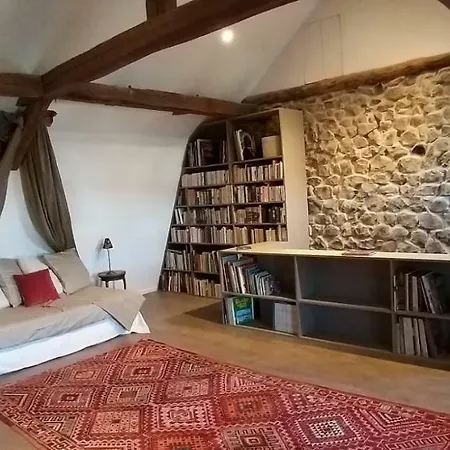 Vila La Cure Grande Maison De Charme De 2 A 14 Personnes Saint-Urcize